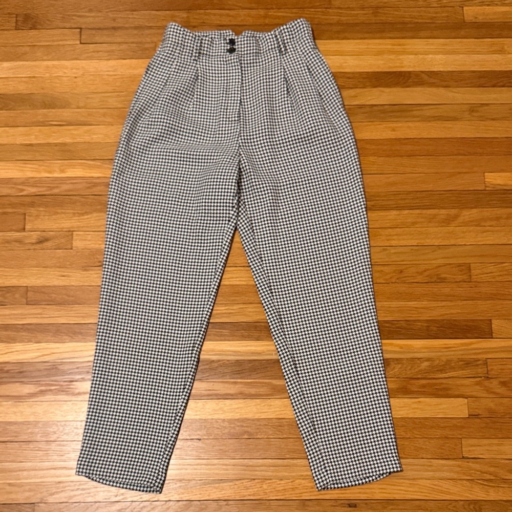 Women’s High Waisted Pleated Checkered Pants
